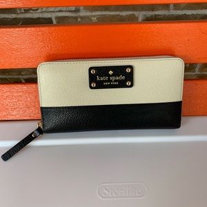 Kate Spade Lacey Bay Street Wallet